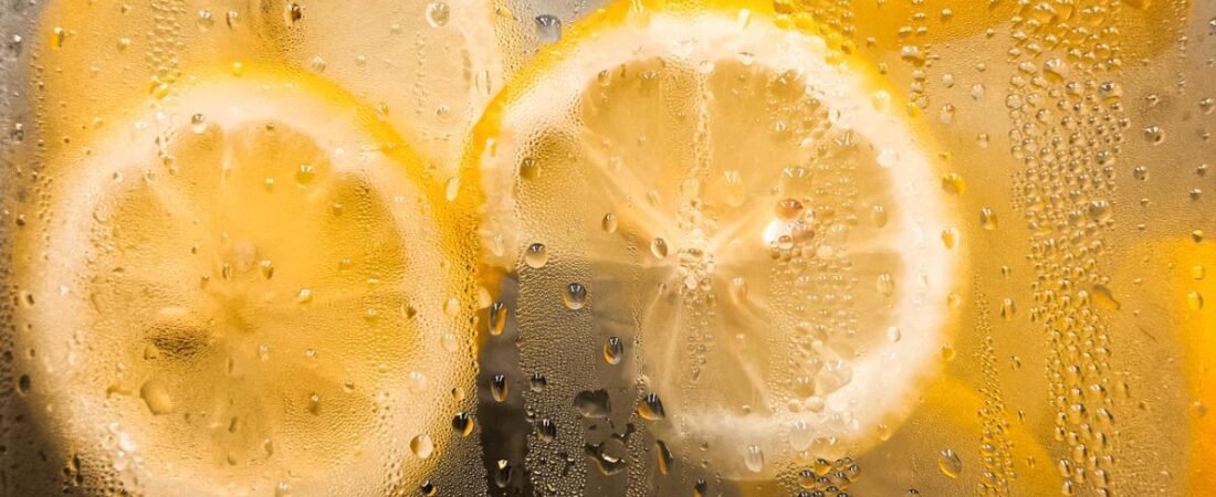 Hydratation et perte de poids : combien d&rsquo;eau boire ?